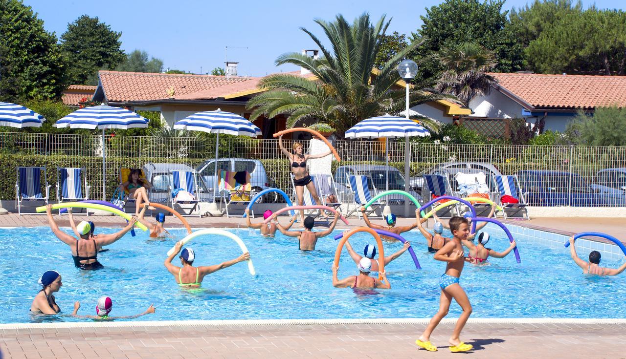 Villaggio Turistico Internazionale Porto Recanati Bagian luar foto